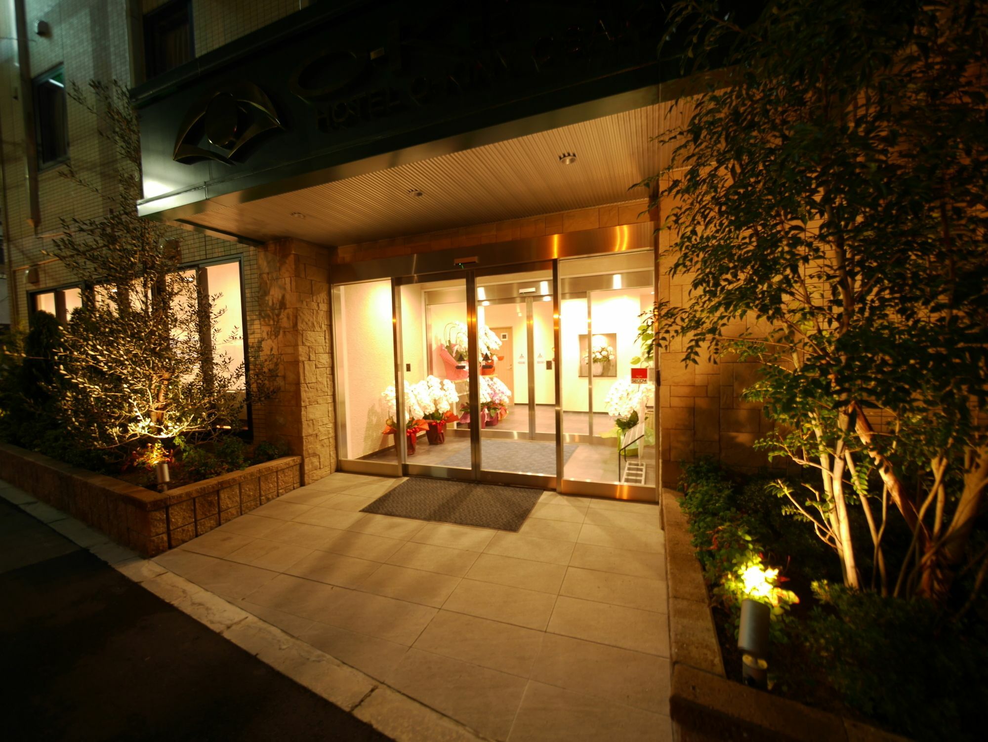 奥齐尼酒店 大阪 外观 照片